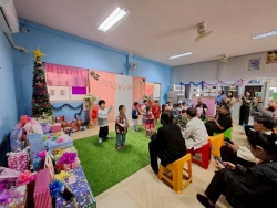 LINE_ALBUM_กิจกรรมทำบุญส่งท้ายปีเก่า ศพด_30 ธ_ค_ 68_260105_60.jpg - ศูนย์พัฒนาเด็กเล็กเทศบาลตำบลสันป่าตอง จัดโครงการเรียนรู้สู่โลกกว้าง อนุบาลวัยใส(กิจกรรมทำบุญส่งท้ายปีเก่าต้อนรับปีใหม่) | https://www.sanpatong.go.th